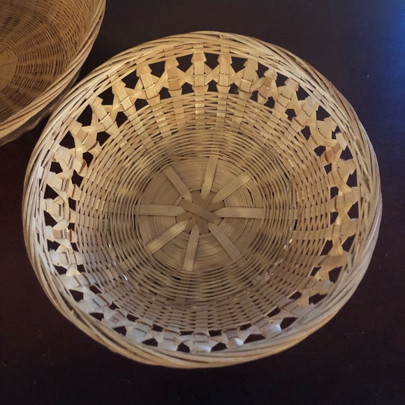 Two nesting baskets - Picture 5 of 9